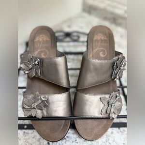 Dansko Elegant Metallic Sandals